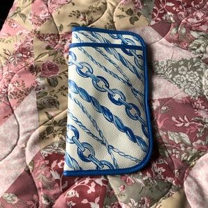 NWOT Brighton Travel Holder